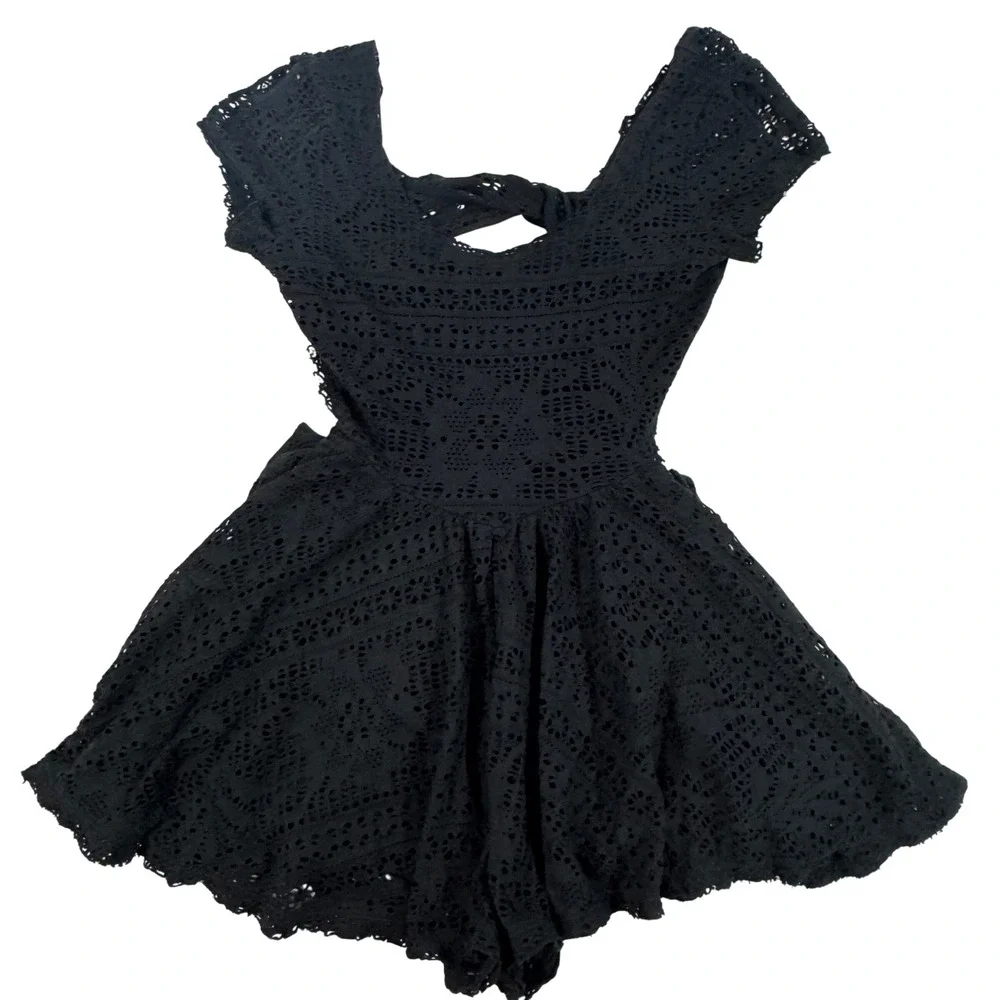 FP Beach Black Crochet Lace Open Back Romper Eyelet Boho M Whimsical Festival